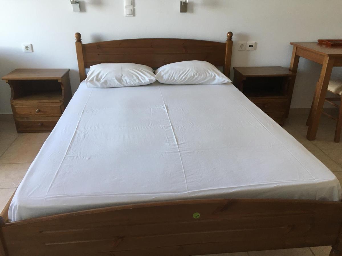Eugenia Travasarou Sea View Appartments Diakofti Eksteriør bilde